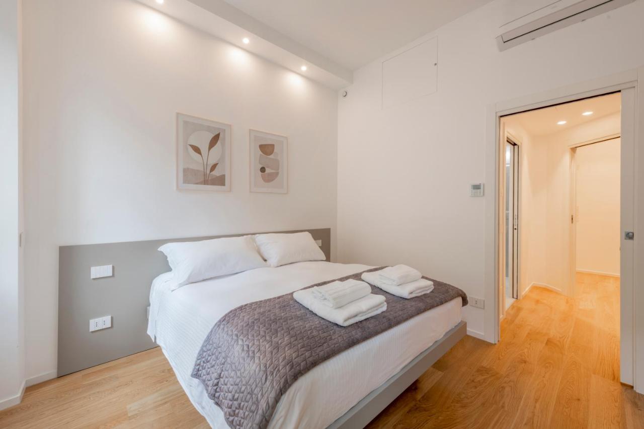 Milan Royal Suites Duomo 外观 照片